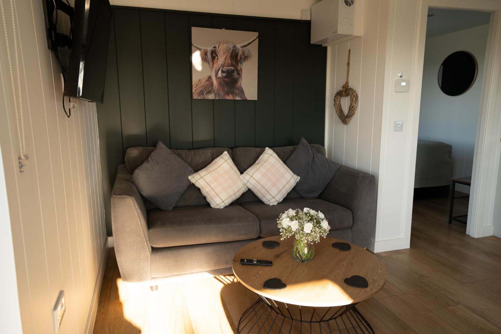 Wigtown By Wigwam Holidays 뉴튼스튜어트 객실 사진